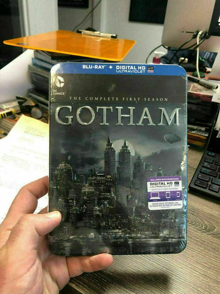 Gotham - The Complete First Season - Limited Edition Metal Box [Blu-ray] New!!