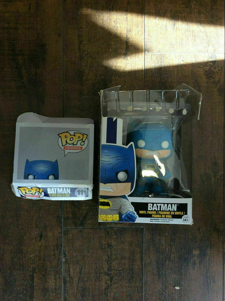 Funko POP! DC Heroes - Batman #111 *Damaged Box*